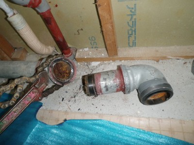 配管 撤去 作業 設置 取り換え 給水管 給湯管