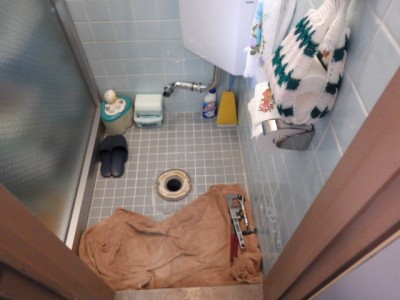 トイレ 便器撤去 排水管洗浄 修繕 トラブラン