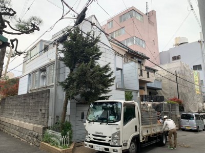 戸建住宅 工事 外壁塗装 足場組立 神戸市 トラブラン