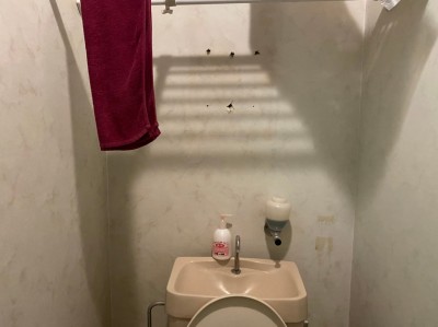 トイレ後ろ漏水 撤去 緊急対応 神戸市 トラブラン