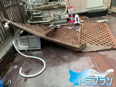 台風被害 天災被害 店舗 屋上 保険対応 トラブラン 神戸市
