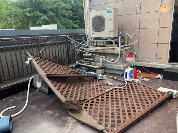 台風19号 天災被害による店舗の屋上 防水修繕工事 保険対応 トラブラン 台風19号 天災被害による店舗の屋上 防水修繕工事 保険対応 トラブラン