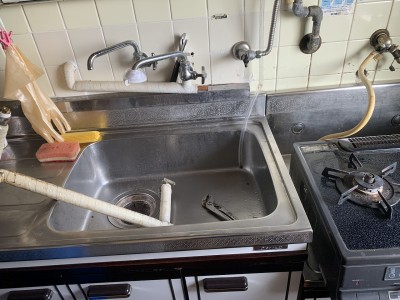 キッチン 湯沸かし器 分岐 取り外し作業 浴室 洗面水栓 神戸市 トラブラン