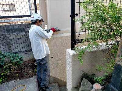 塀の撤去 戸建て フェンス 目隠しフェンス 取り外し 神戸市 トラブラン