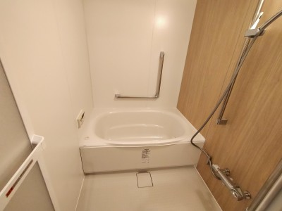バスルーム お風呂 浴室 リフォーム 完成 LIXIL 神戸市 トラブラン