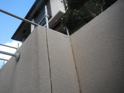 外壁 ひび割れ 修繕 漏水 リフォーム 外構 工事 トラブラン 神戸市