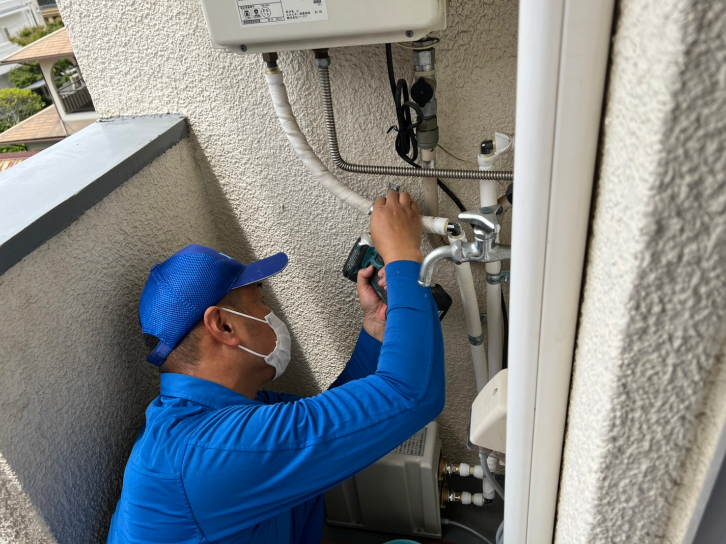 マンション 加圧ポンプ 据付け 家庭用給水ポンプ 取付け工事 神戸市 トラブラン