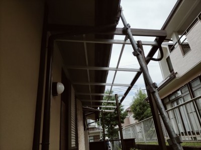 波板 撤去 張替え 戸建て 外壁塗装 足場 神戸市 トラブラン