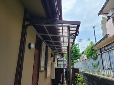 修繕 現場調査 波板交換工事時 外壁塗装 修繕 神戸市 トラブラン