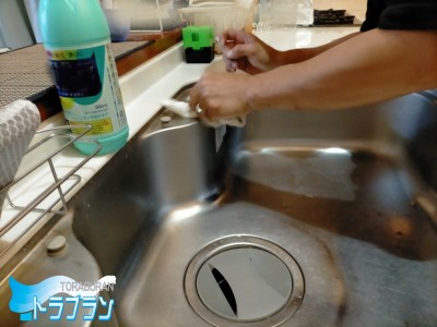 キッチン 水栓 取替え 水漏れ 蛇口 交換工事 神戸市 トラブラン 葛原設備工業