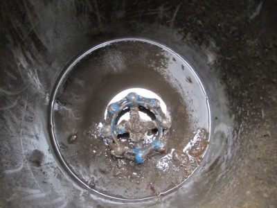 バルブボックス 止水栓 吸引作業 漏水箇所確認 交換工事 神戸市 トラブララン