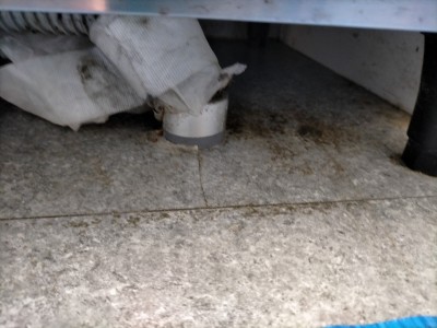 排水詰まり 高圧洗浄 厨房 キッチン シンク排水 神戸市 トラブラン 葛原設備工業