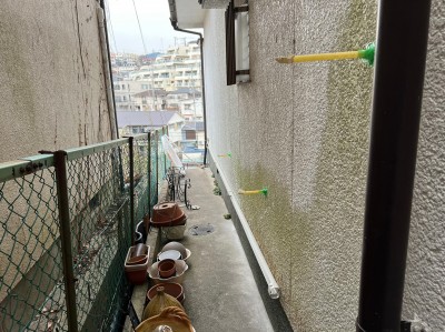 給水管 新設 引替え工事 化粧カバー 取付け作業 神戸市 トラブラン