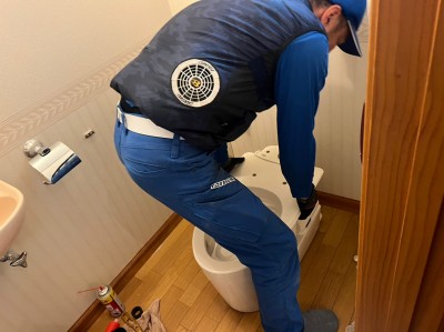 便器設置 トイレ リモデル 交換工事 取替え 神戸市 トラブラン 葛原設備工業