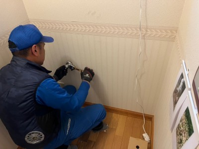 トイレ 止水栓 取替え 交換工事 作業中 取外し 神戸市 トラブラン