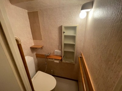 コンパネ 修繕 トイレの壁 以前 配線 点検 開口 内装 神戸市 トラブラン