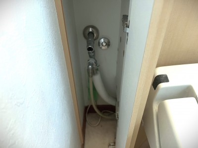 トイレ 給水管 交換 既存 栓 取替え 給水栓プラグ 止水  神戸市 トラブラン