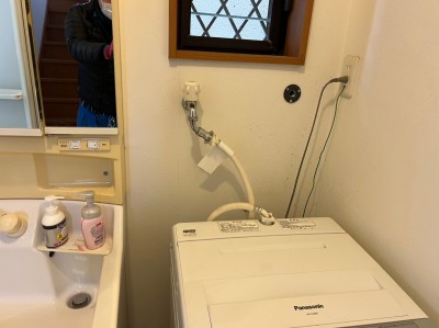 洗濯機水栓 給水管 引き直し 外壁 開口作業 漏水 神戸市 トラブラン