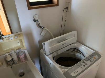 洗濯機水栓 給水管 引き直し 開口 漏水 BEFORE 神戸市 トラブラン