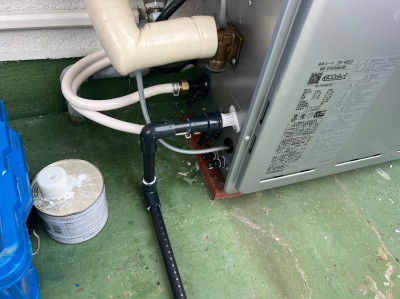 給湯器 水抜き栓 水ぬき配管 配管 凍結 破裂 故障 防止 神戸市 トラブラン