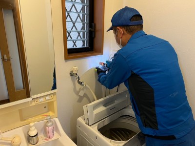 洗濯機水栓 給水管 引き直し 開口作業 漏水 BEFORE 神戸市 トラブラン