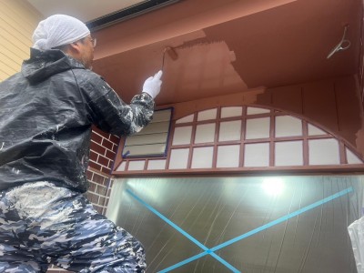 装飾 外構工事 塗装 洋館 レンガ調 ルネット 窓 アーチ型 神戸市 トラブラン