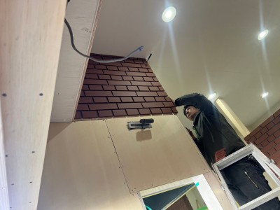 店舗 内装工事 貼り 壁 レンガ調タイル ニッタイ ストラG 神戸市 トラブラン