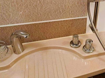 水漏れ 水栓交換工事 浴室水栓 洗い場水栓 取替え工事 神戸市 トラブラン