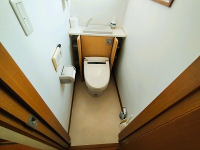 2階トイレ改装 トイレ交換工事 洋式 交換前  トイレ 神戸市 トラブラン 