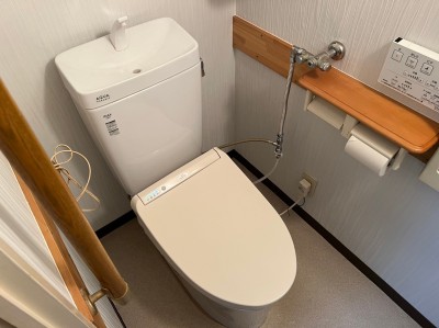 トイレのリフォーム 壁紙貼り替え 神戸市 トラブラン 葛原設備工業