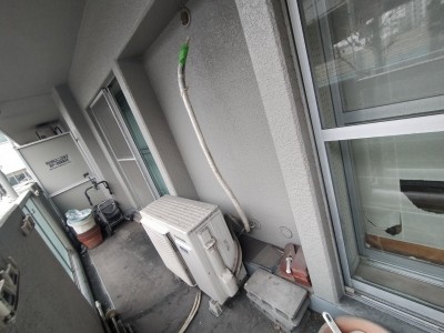 エアコン撤去 壁 剥離 ドレーン 穴 塞ぐ 取外し 補強工事 神戸市 トラブラン