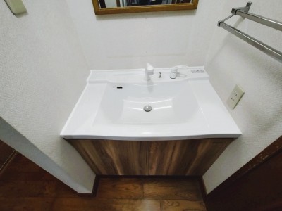 タカラ リジャスト 取付け 交換工事 洗面化粧台 神戸市 トラブラン
