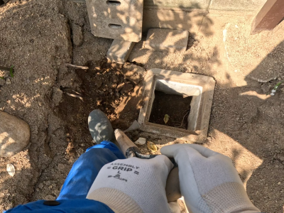 庭 雨水桝 コンクリート桝 木の根 劣化 詰り 掘削 取替え工事 神戸市 トラブラン