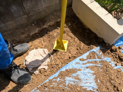 埋設作業 タンパー  雨水桝 交換工事 蓋 養生  経年劣化 神戸市 トラブラン