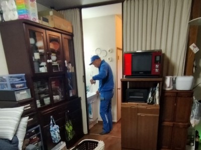 脱衣所 洗面化粧台 床 傷み 劣化 現場調査 リフォーム 神戸市 トラブラン