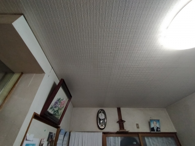 リビング 戸建て 改修工事  リフォーム 扉 神戸市 トラブラン