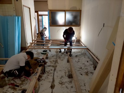 アース設置 アーステスター 補助接地極 打ち込み測定 神戸市 トラブラン