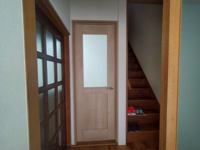 扉 リビング扉 ガラス窓 LBタイプ リフォーム 神戸市 トラブラン