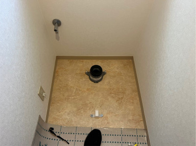 トイレ交換工事 フランジ取付け LIXIL アメージュ NewPasso 神戸市 トラブラン