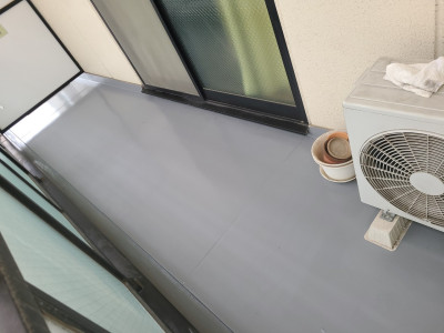 ウレタン樹脂 防水加工 塗布 防水工事 ベランダ マンション 神戸市 トラブラン ウレタン樹脂 防水加工 塗布 防水工事 ベランダ マンション 神戸市 トラブラン