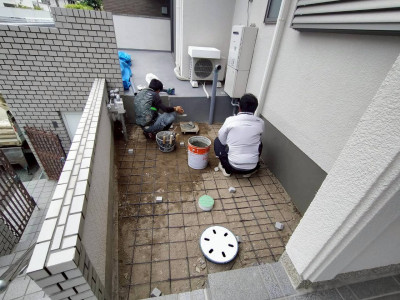 基礎立ち上がり 巾木しごき モルタル 処理 戸建て 神戸市 トラブラン 基礎立ち上がり 巾木しごき モルタル 処理 戸建て 神戸市 トラブラン