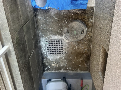 コンクリート桝 交換工事 斫り 取替え マス 桝 神戸市 トラブラン コンクリート桝 交換工事 斫り 取替え マス 桝 神戸市 トラブラン