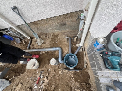 バケツ桝 接続 雨水桝 交換工事 設置 塩ビ桝 埋設 神戸市 トラブラン バケツ桝 接続 雨水桝 交換工事 設置 塩ビ桝 埋設 神戸市 トラブラン