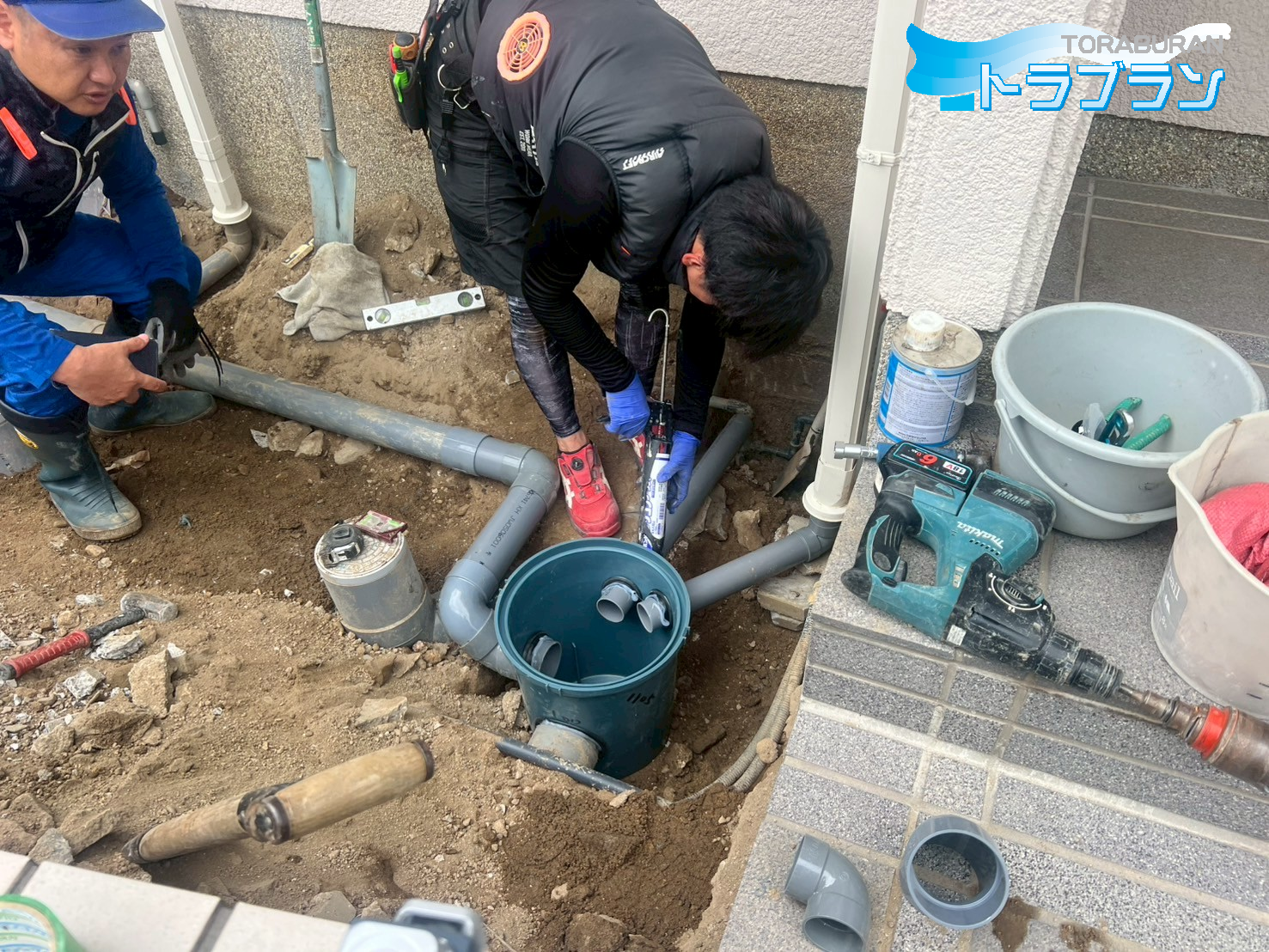 雨水桝 汚水桝 コンクリート桝 交換工事 劣化 排水桝 神戸市 トラブラン 雨水桝 汚水桝 コンクリート桝 交換工事 劣化 排水桝 神戸市 トラブラン